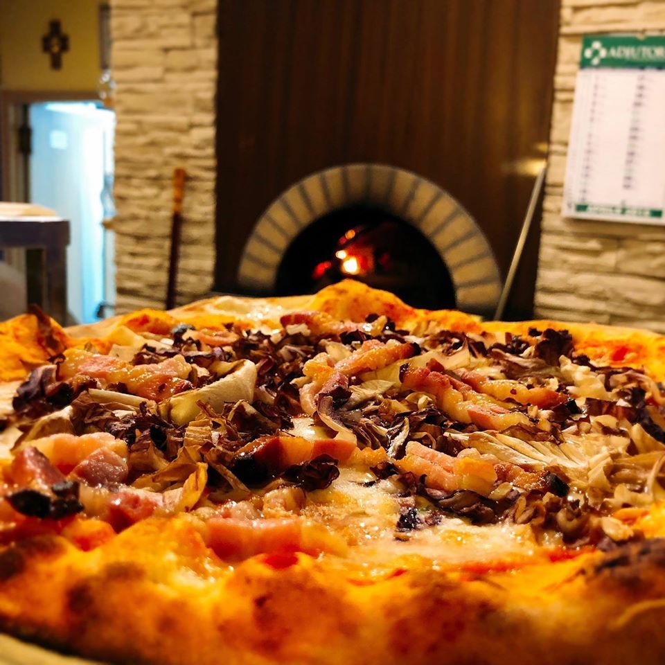Pizzeria con forno a lega Forlì FC Ristorante Il Fienile
