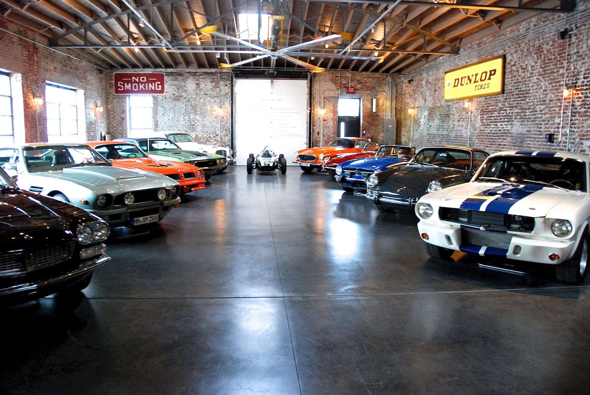 Private Garage Gumerson Blake Design Build