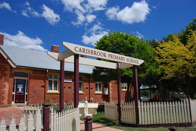 carisbrook entrance