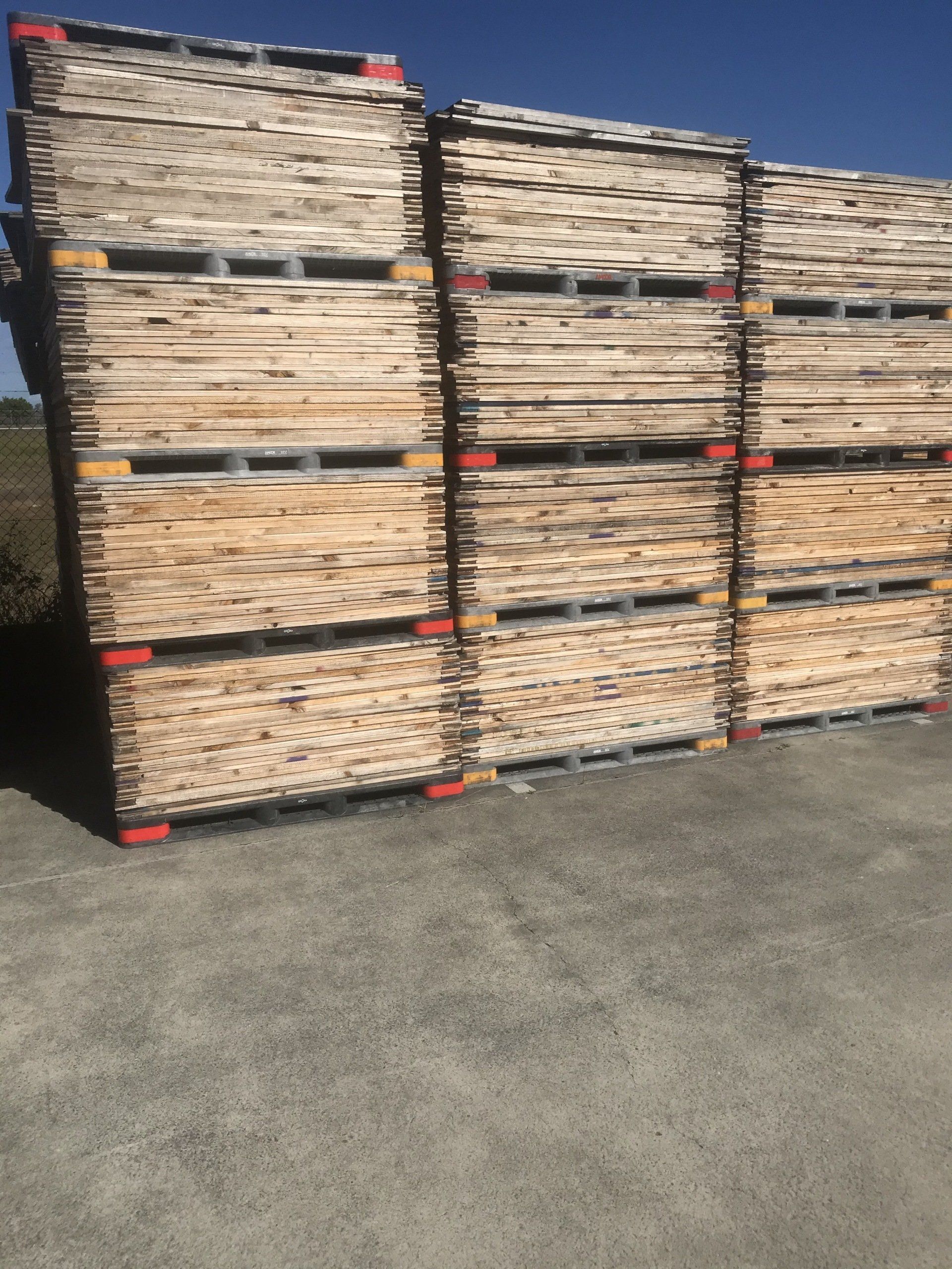 Brisbane Pallet Recyclers | Buy and Sell Pallets