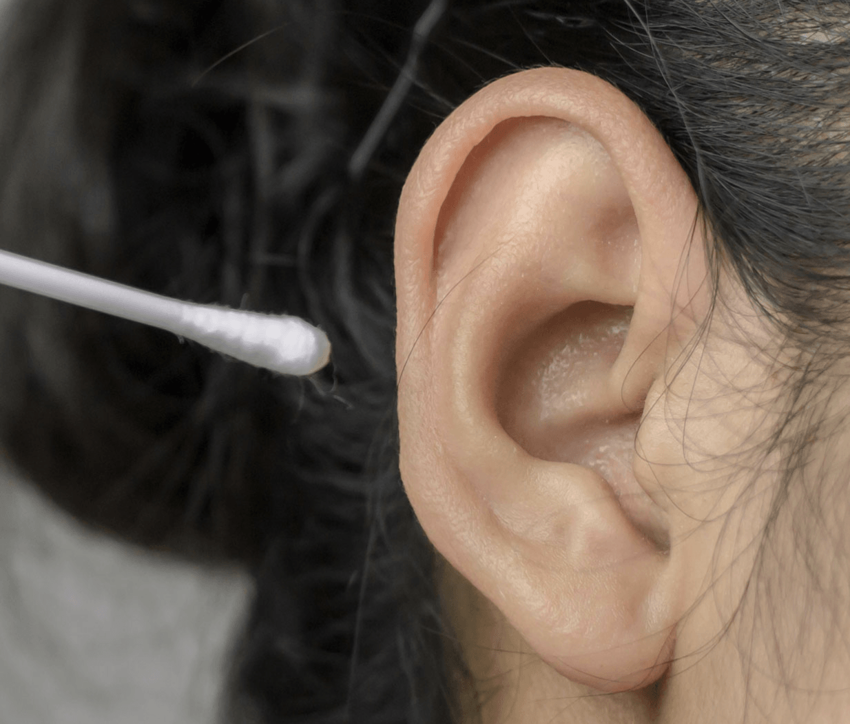 How to Clean your Oticon BTE Hearing Aid