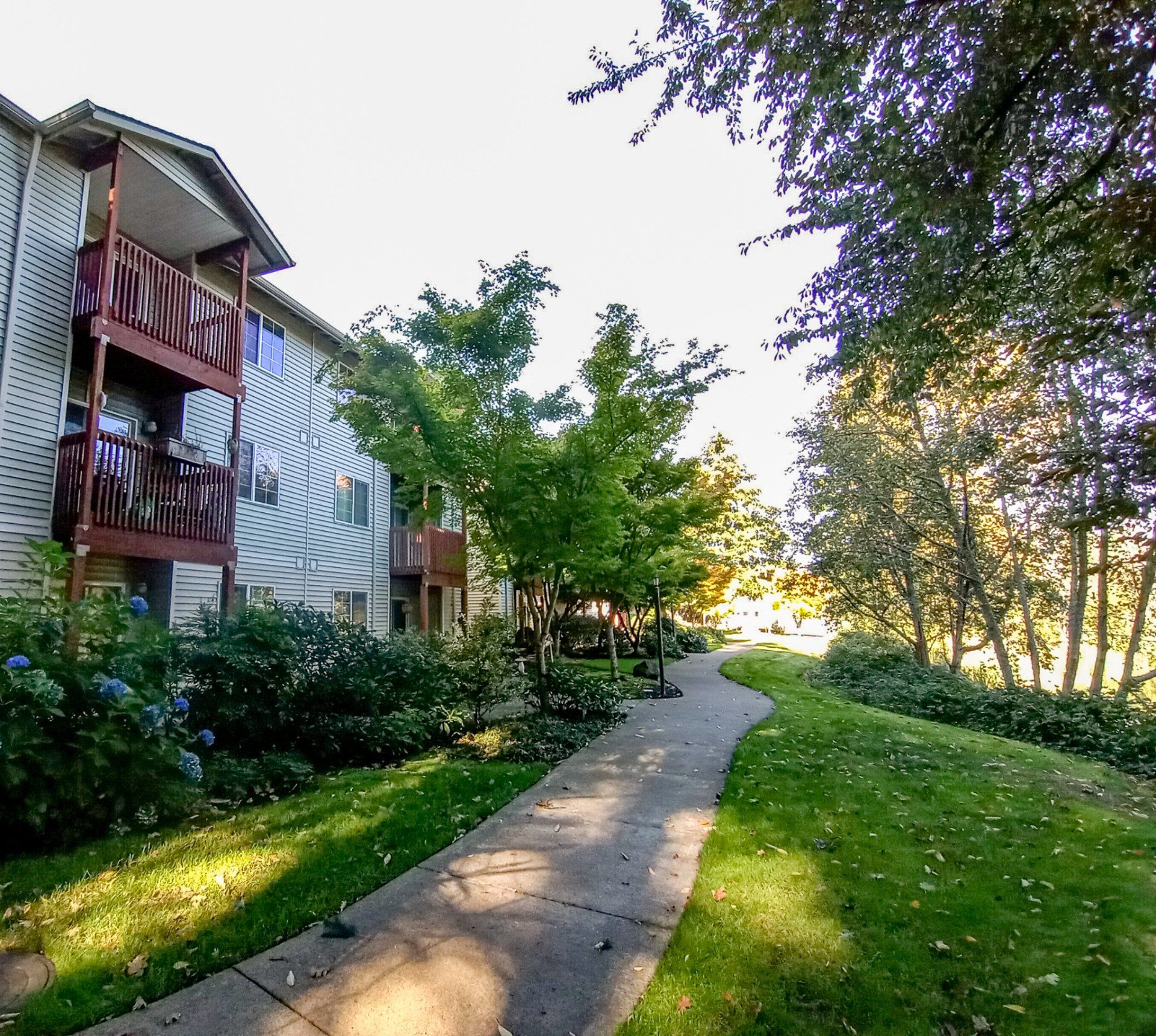 Crown Property Management, Inc. The Apartments at Cinnamon Lakes