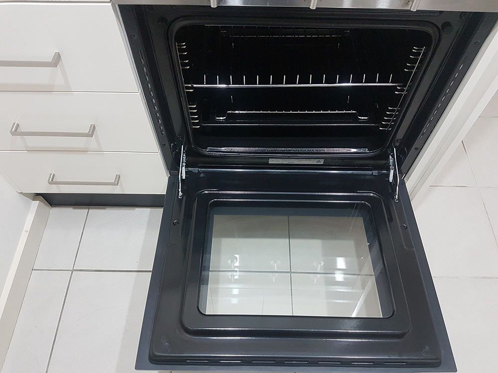clean oven