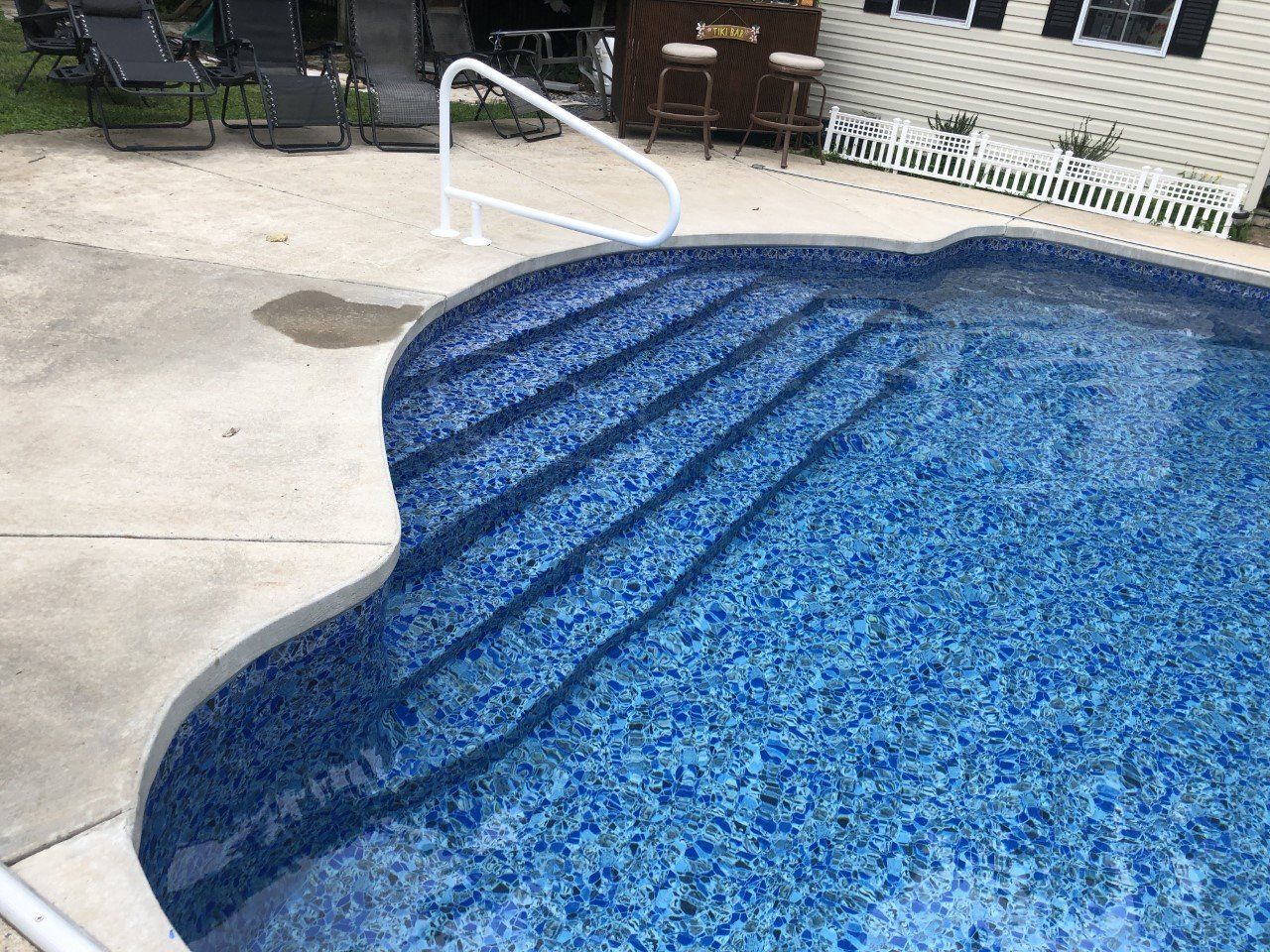 swimming pool liner paint