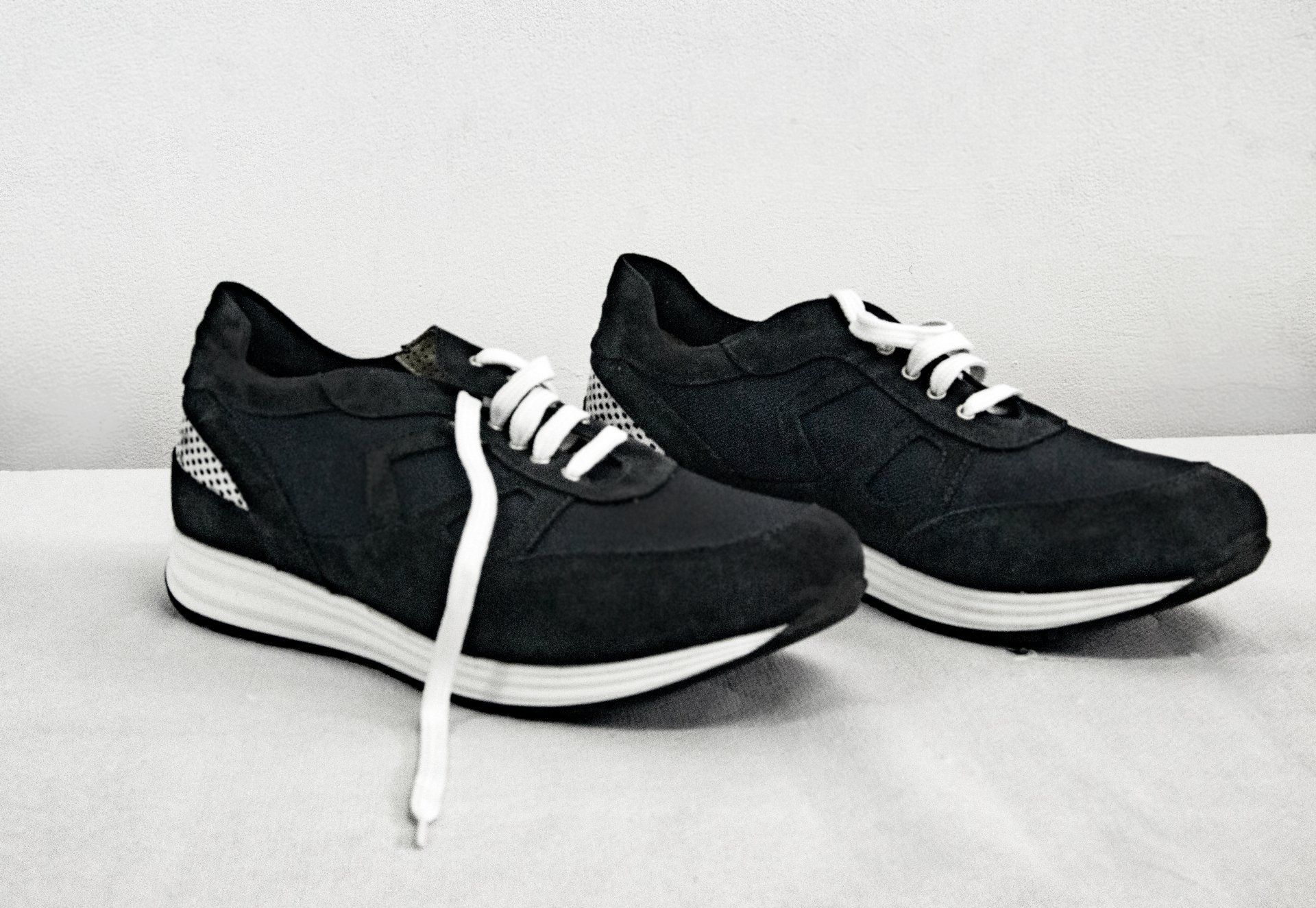 Scarpe Ortopediche per Bambini: Una Guida per la Salute dei Piedi