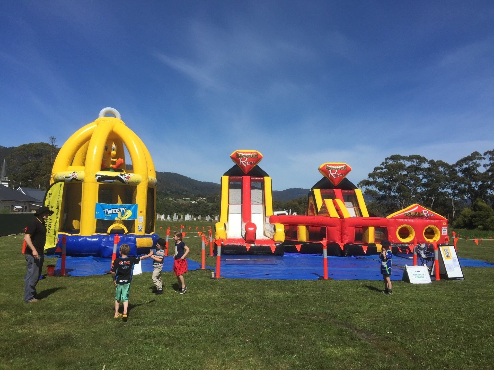 jumping castle hire hillcrest