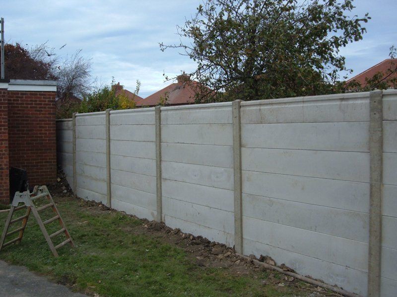 Fencing gallery timber,concrete and metal fencing in Blyth