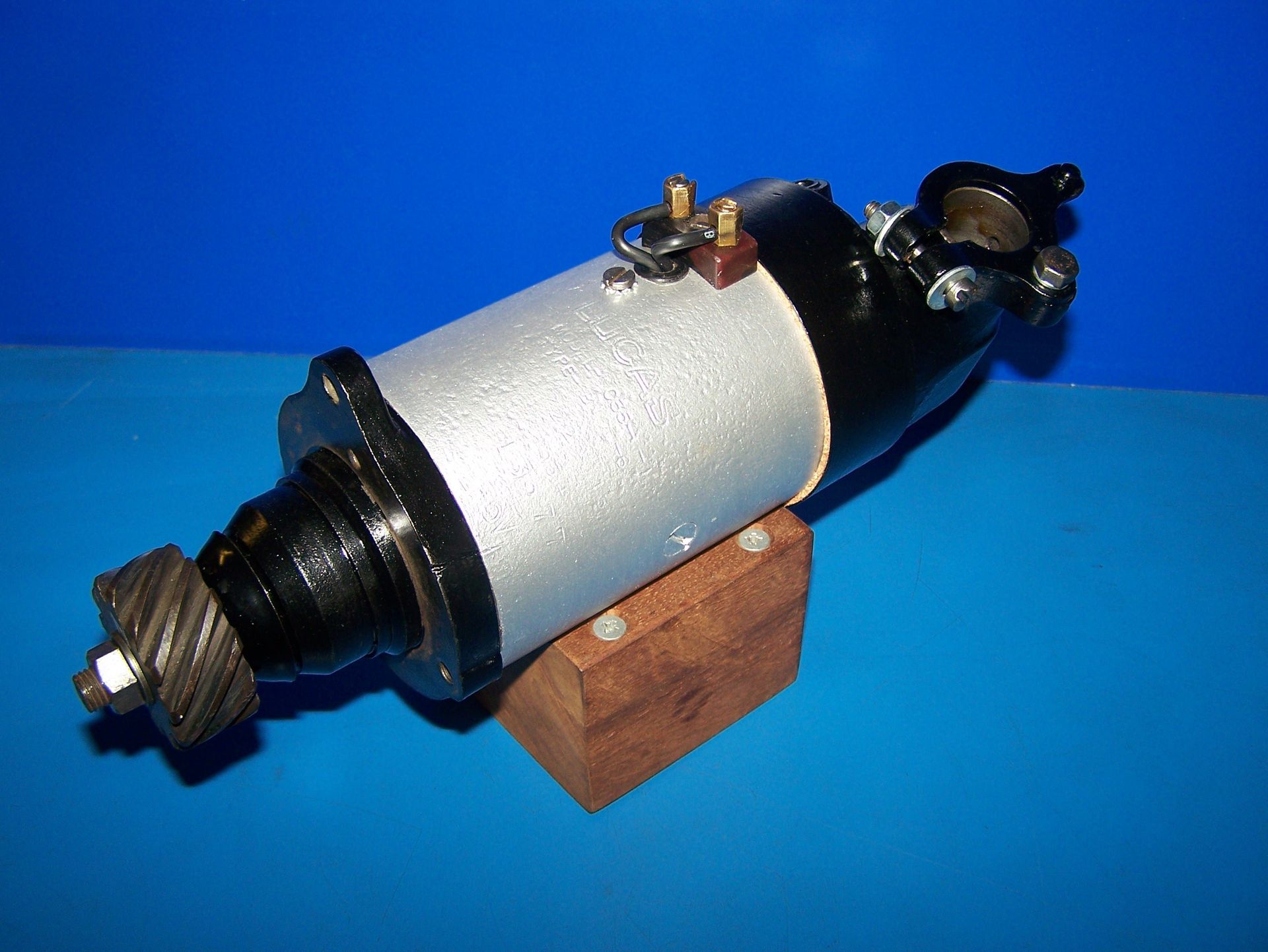 Lucas E3LM Dynamo End Plate 200912 - Parts Company
