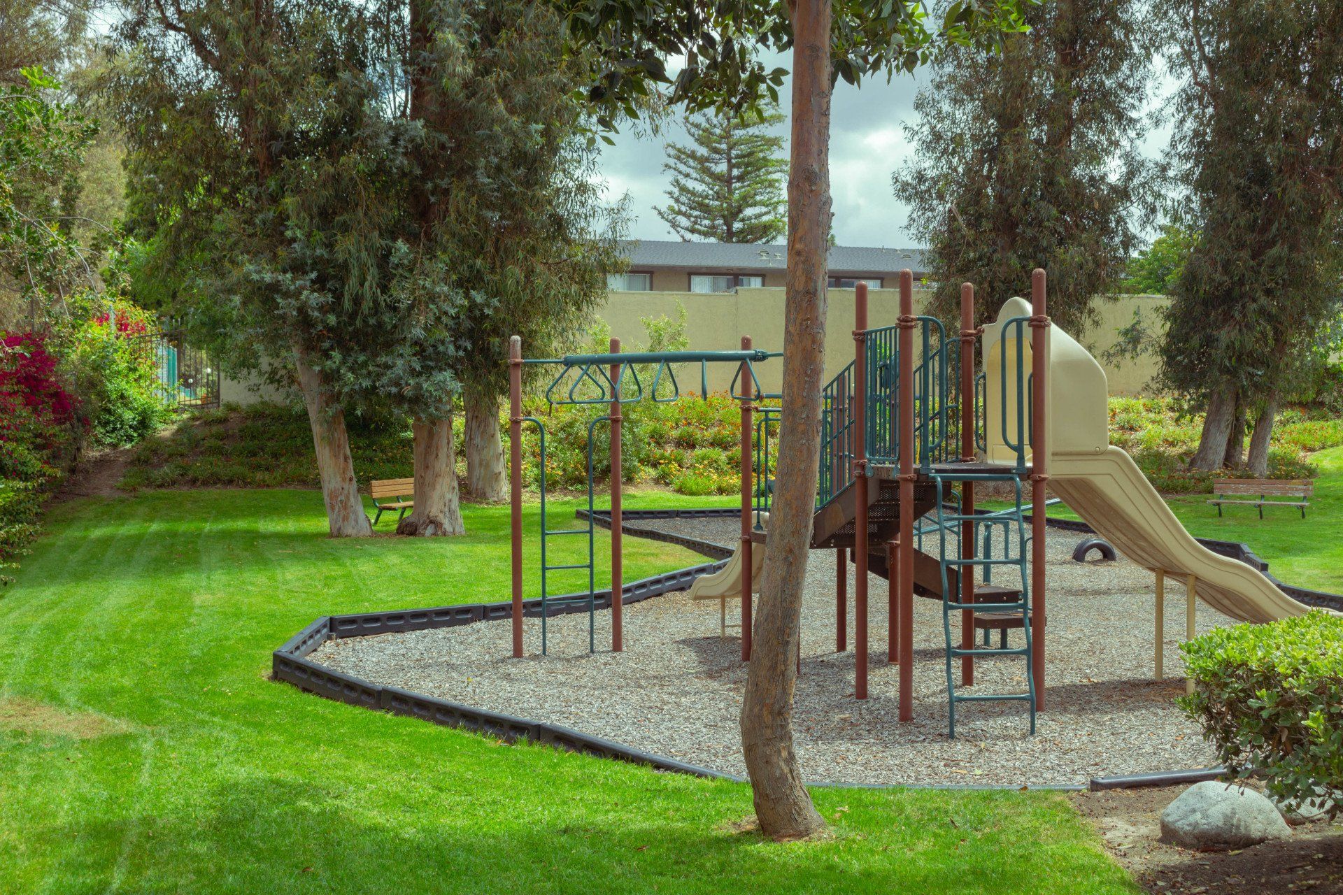 Canyon Woods Apartments Photos