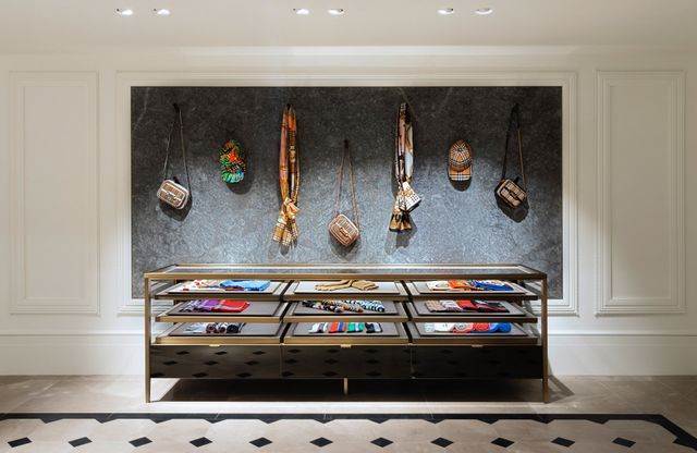 burberry in galleria mall