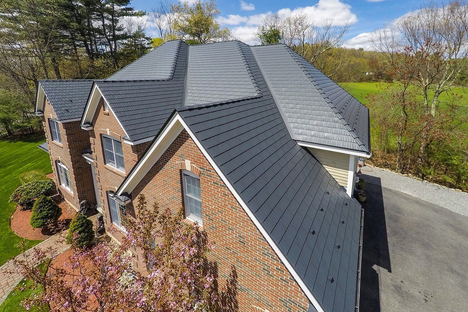 Westford, MA— Deep Charcoal Interlock® Metal Cedar Shingles