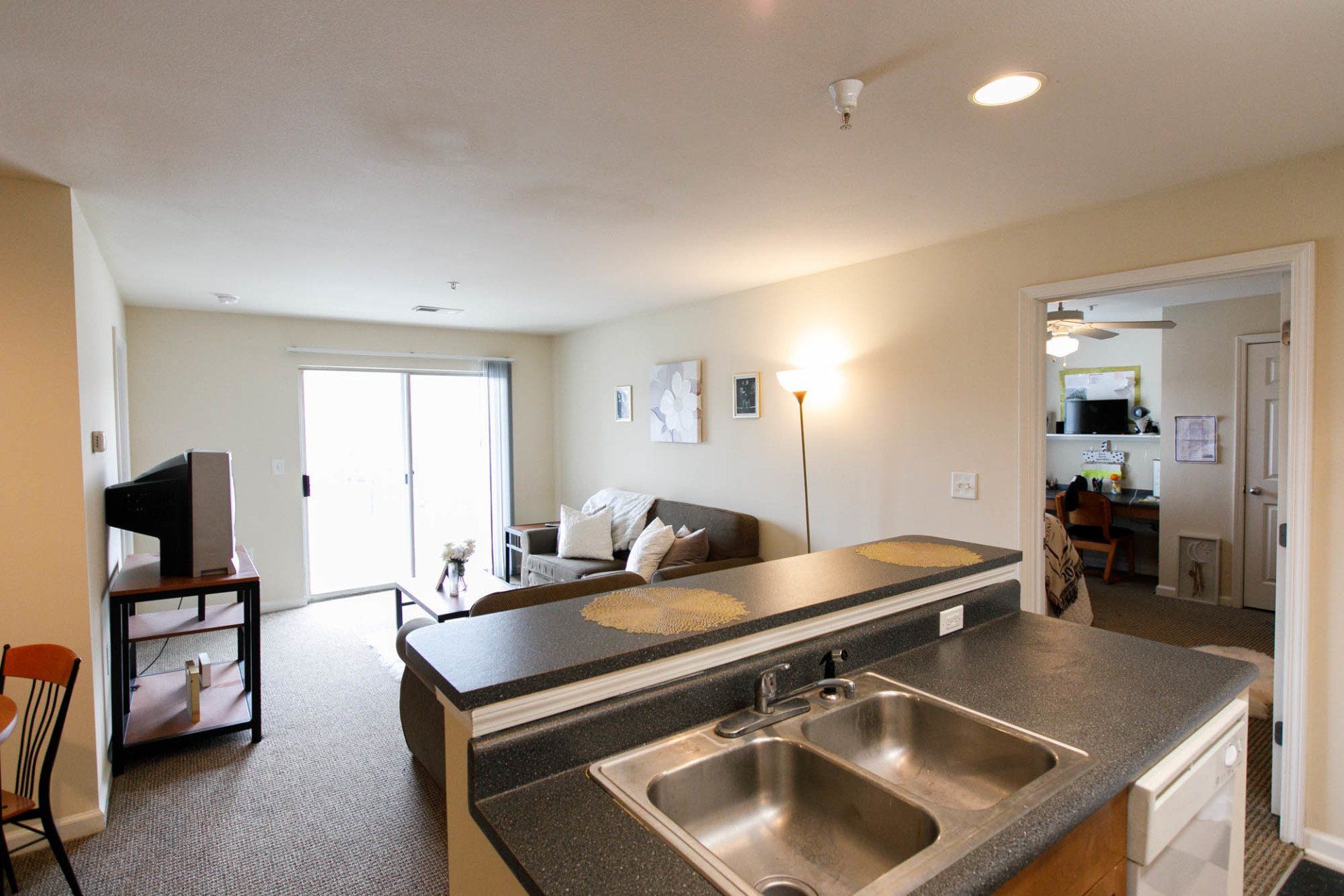 Property Details Eagles Landing Apartments