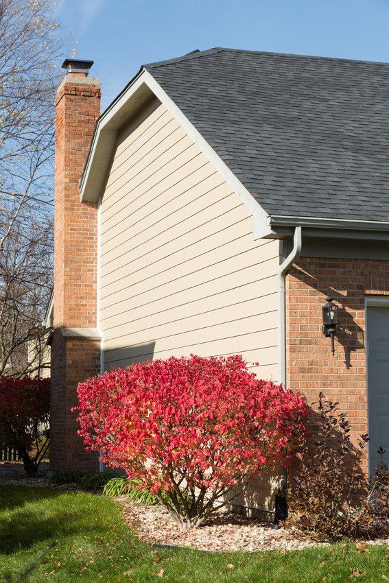 Red Brick Meets James Hardie® Siding