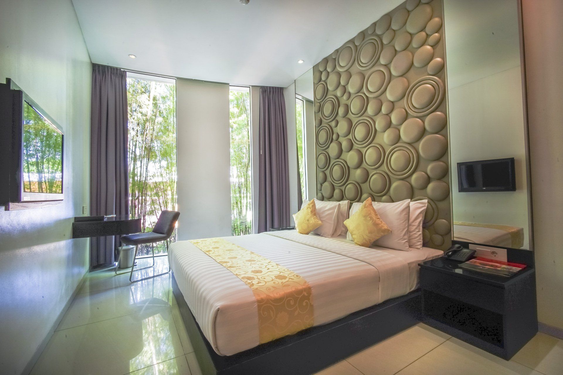 FM7 Resort Hotel Jakarta Airport - Jakarta Airport Hotel