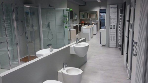 Bosisio Arredo Bagno Paderno.Negozio Arredobagno Paderno Dugnano Sironi