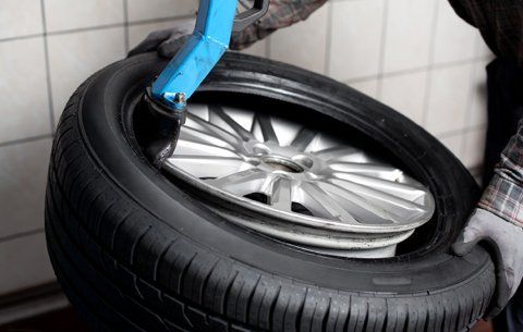 Tyre replacements by J & G Vehicle car tyres warminster