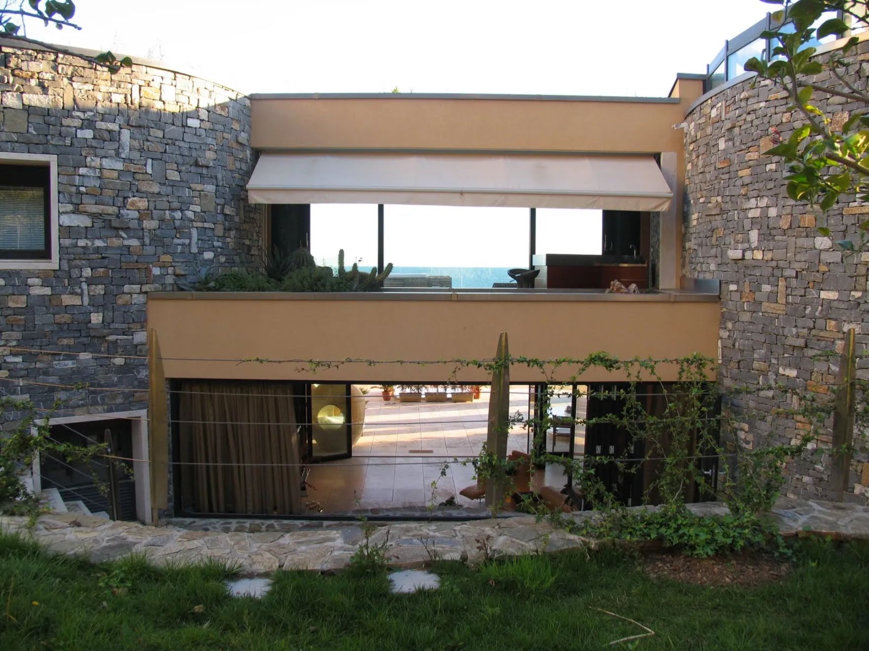 lavorazione pietra ligure