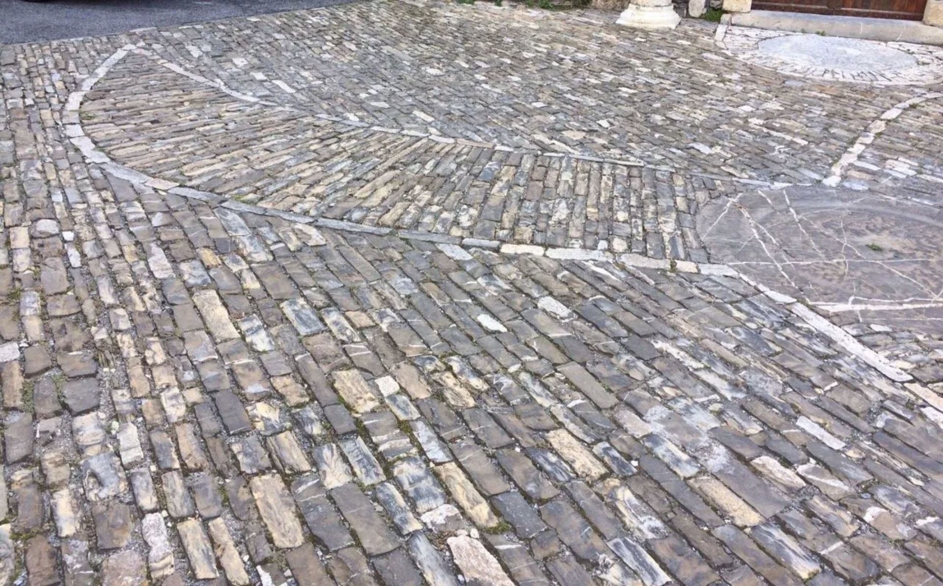 pietre decorative per pavimentazioni