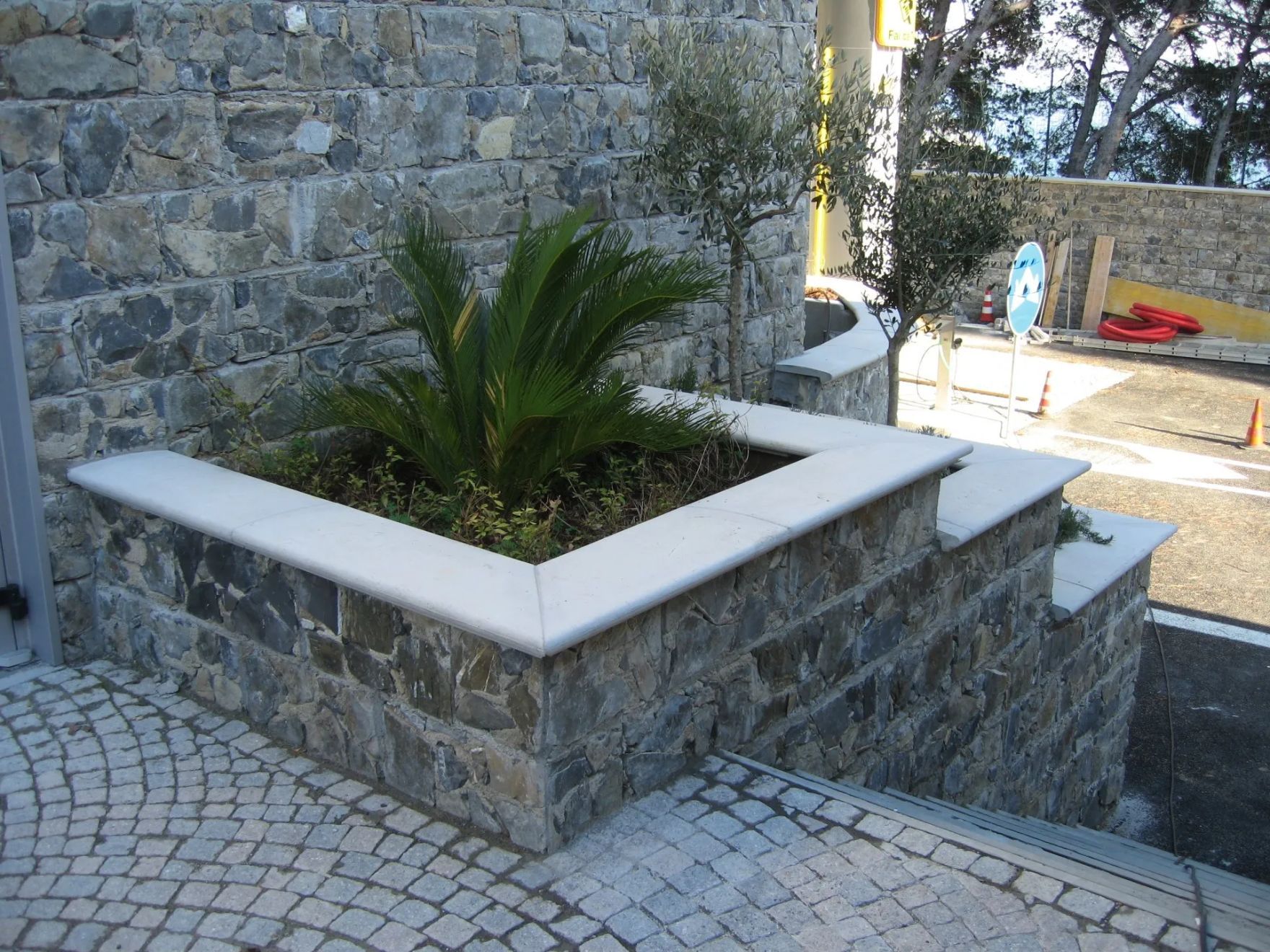 lavorazioni in pietra ligure