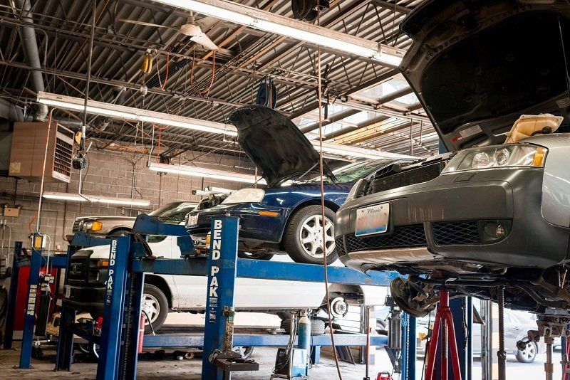 Auto Shop – Chicago, IL – A Plus Auto Chicago