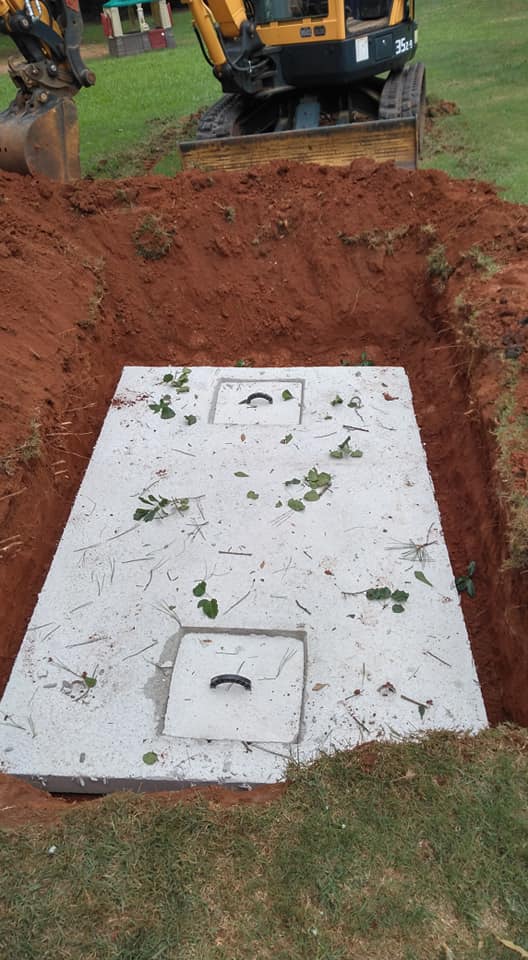 Septic Tank Installation &amp; Pumping in LaGrange GA - Ragan Grading