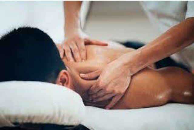 deep therapy massage