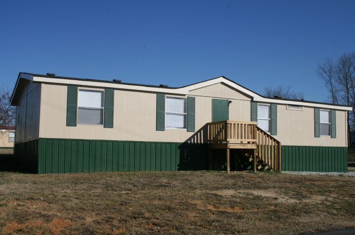 Oak Grove Mobile Home Community | Loganville, Georgia