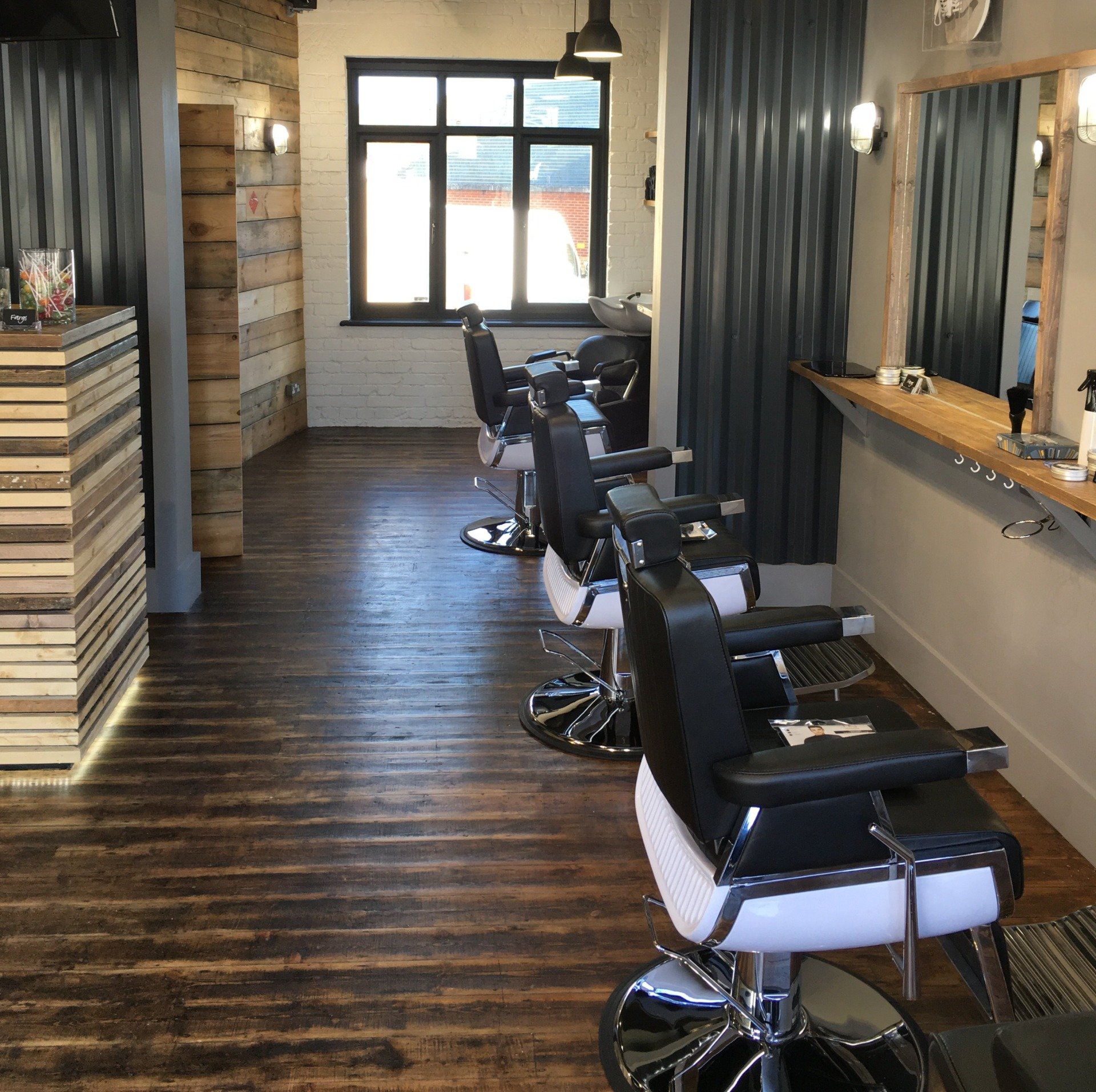 Men's hair and grooming salon in Tunbridge Wells