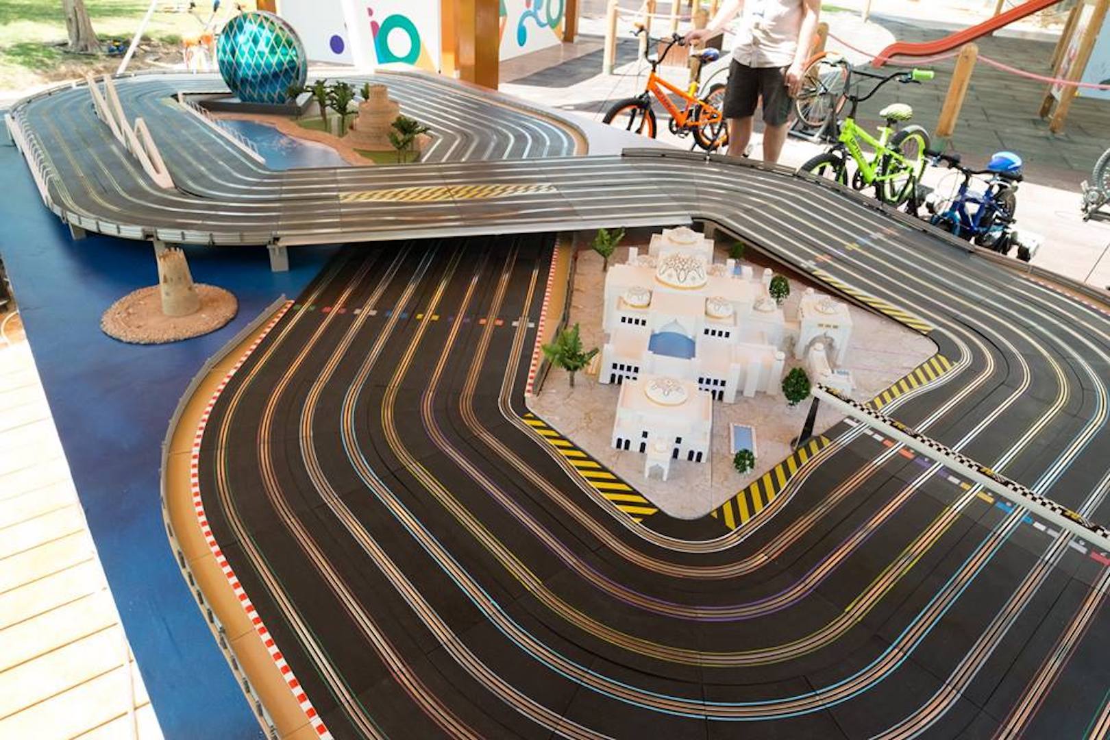 Scalextric 8 Lane Track The Racing Room