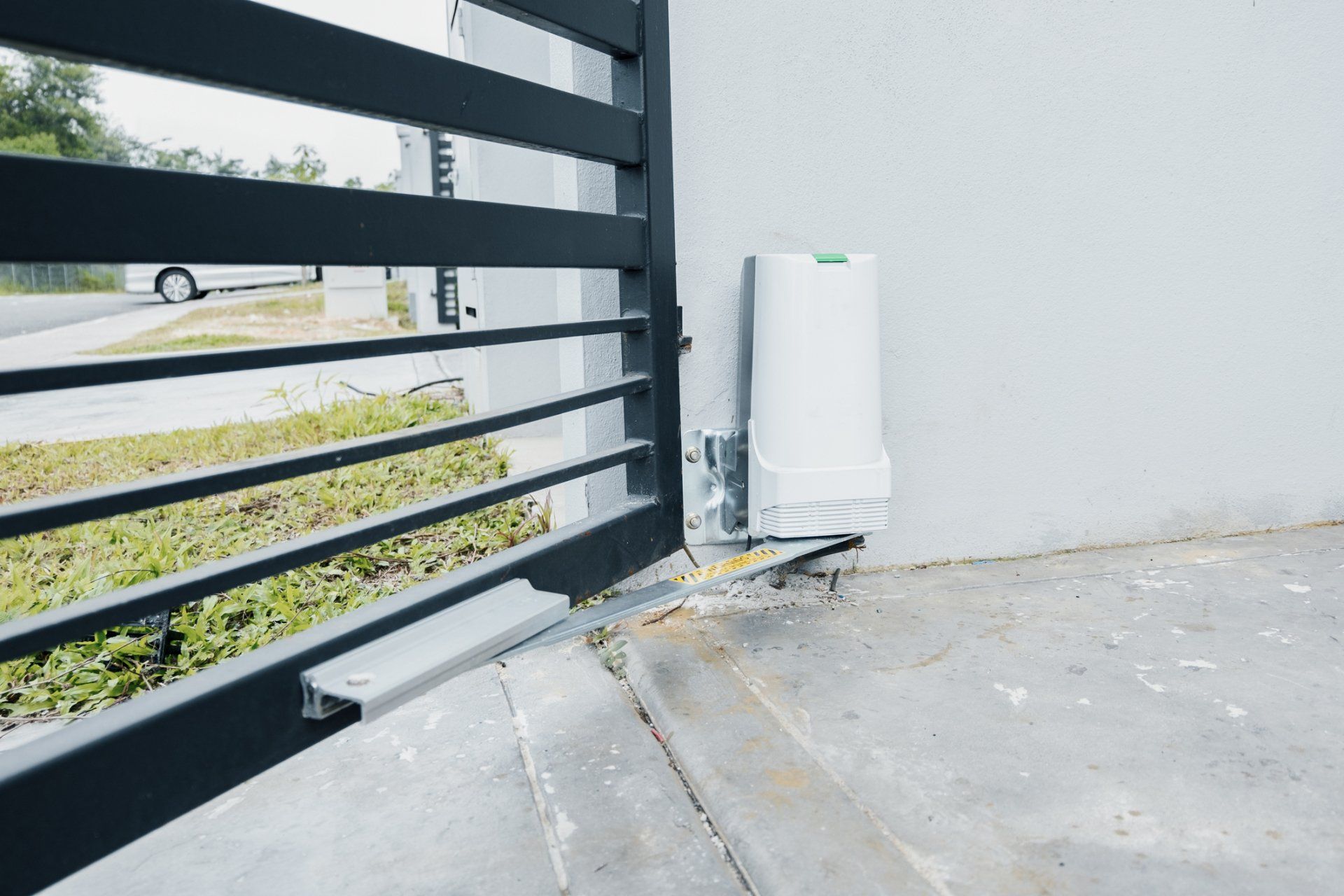 Automatic Gate Power Understanding SolarPowered Gate Openers