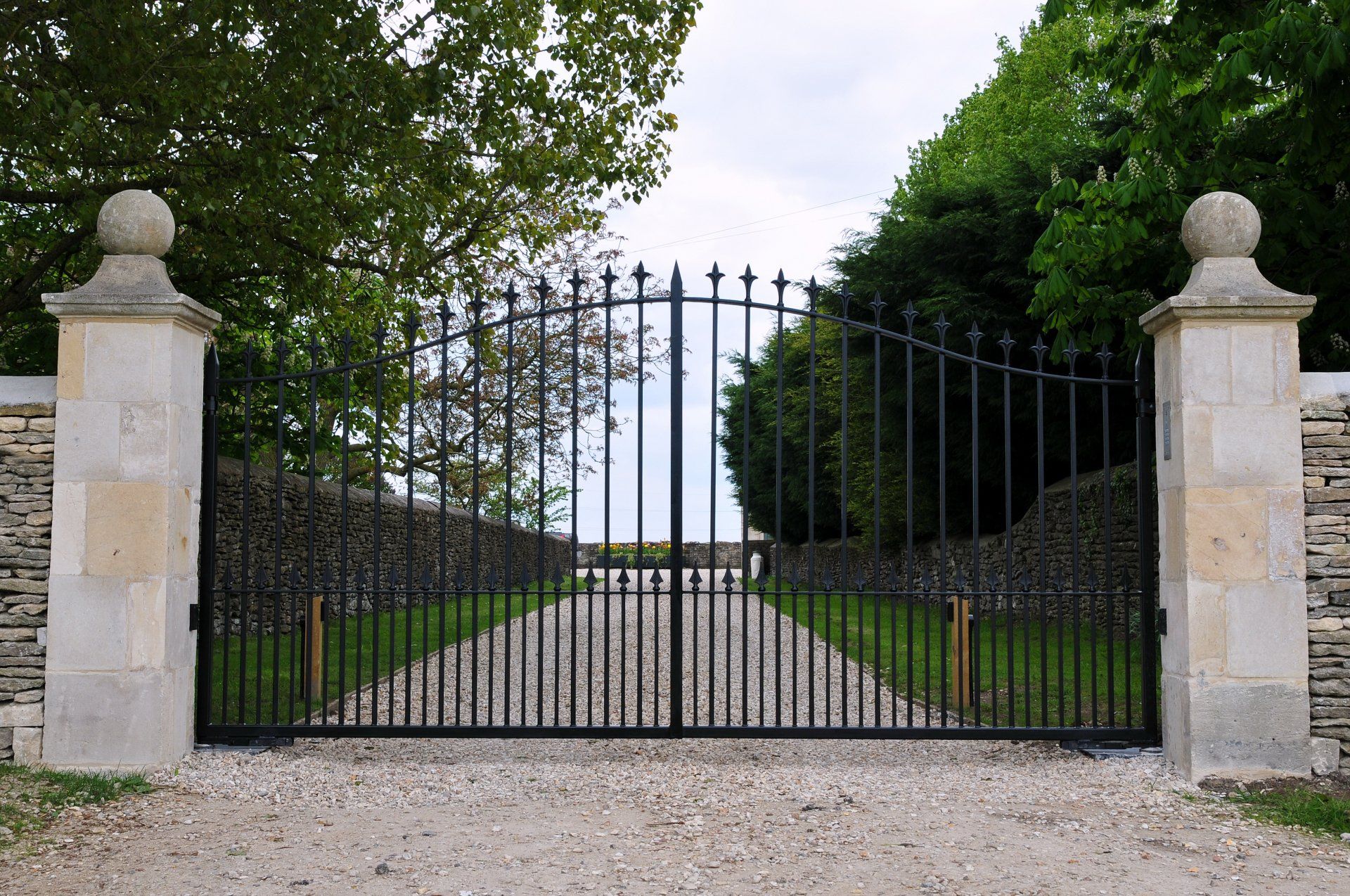 Designing Complementary Gate Posts Or Columns For Your Driveway