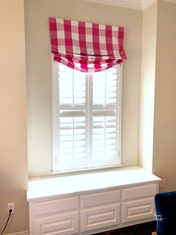 pink and white buffalo check shade