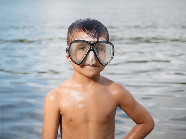 swim goggles fogging