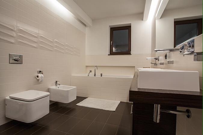 Piastrelle E Sanitari Bagno.Arredo Bagno In Ceramica Scandale Kr Global Interni