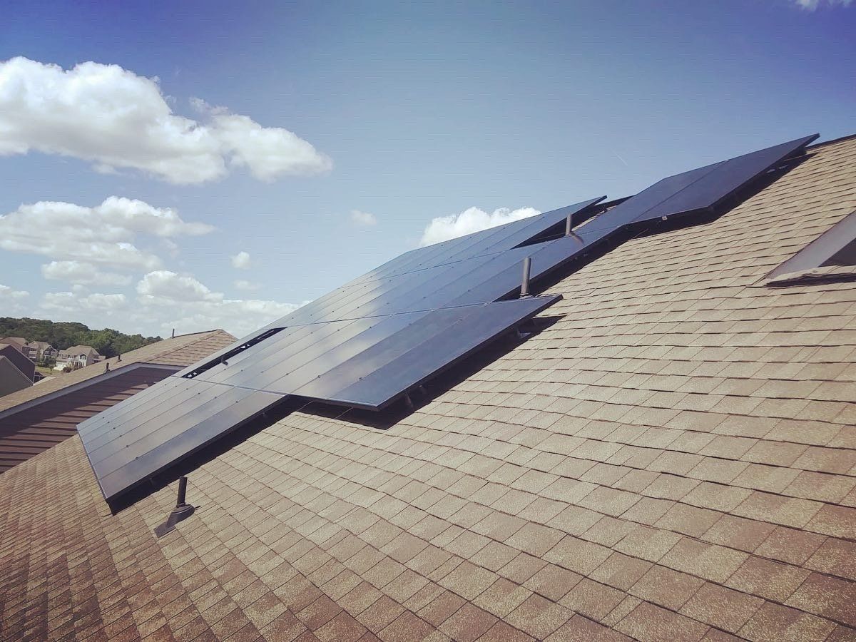 Hiring the Best Solar Panel Installation Company 8MSolar