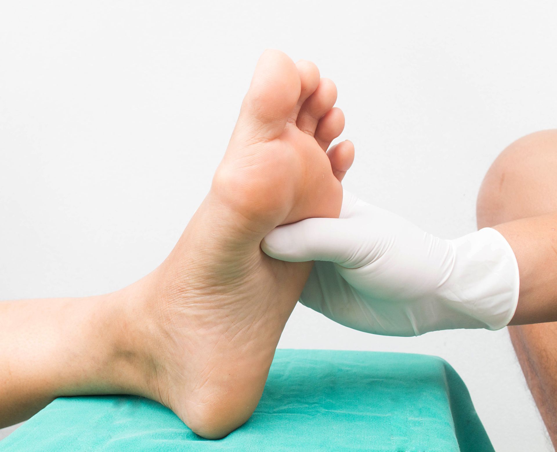 conditions-treated-chronic-foot-pain-center-manhattan-ny