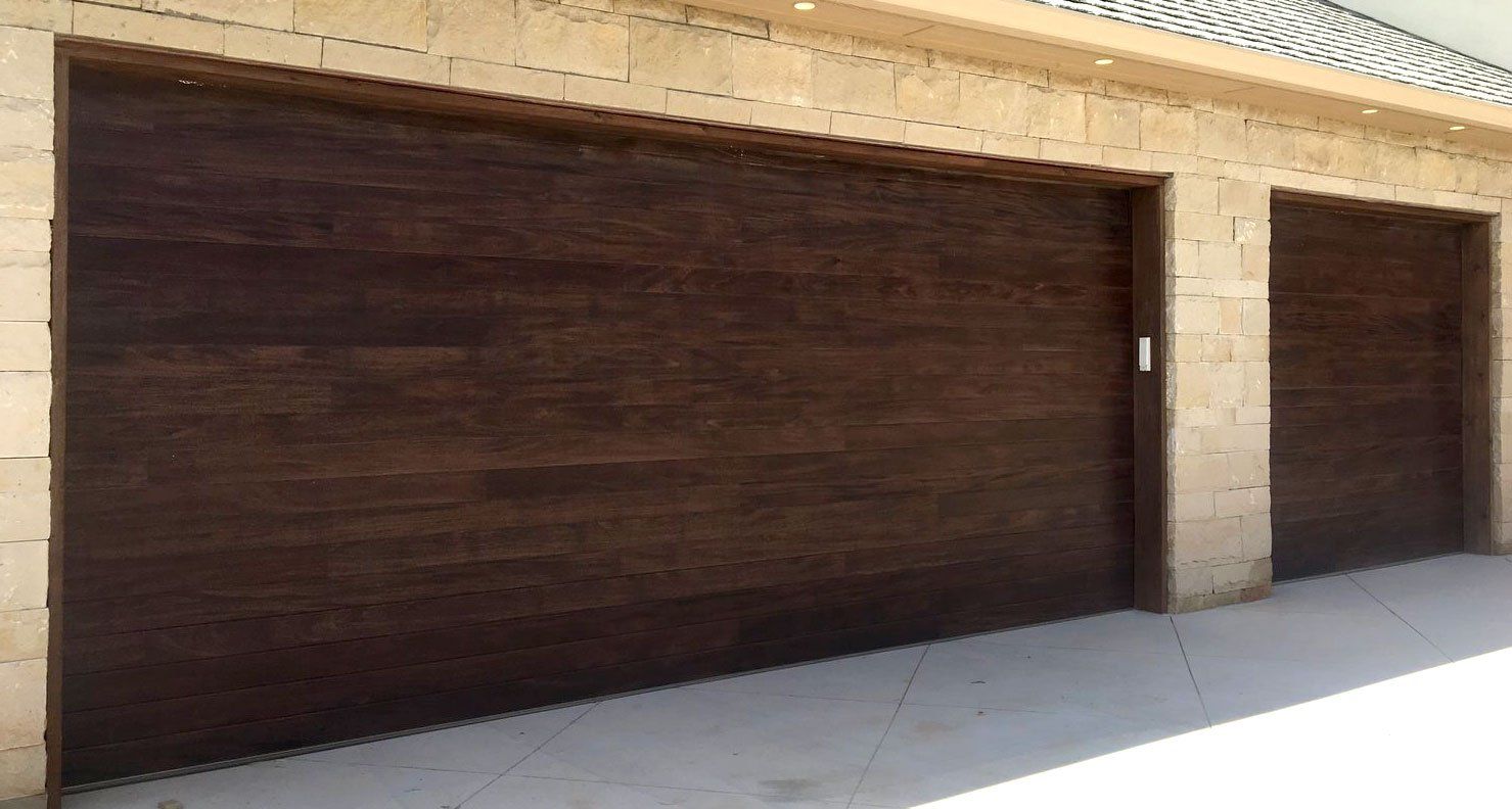 Plank Garage Doors Chicago Garage Door 24/7 Services