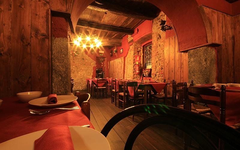 Il locale, il cibo, i clienti Carate Brianza Ristorante La Mescita