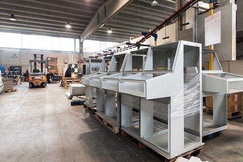 postazioni taglio laser