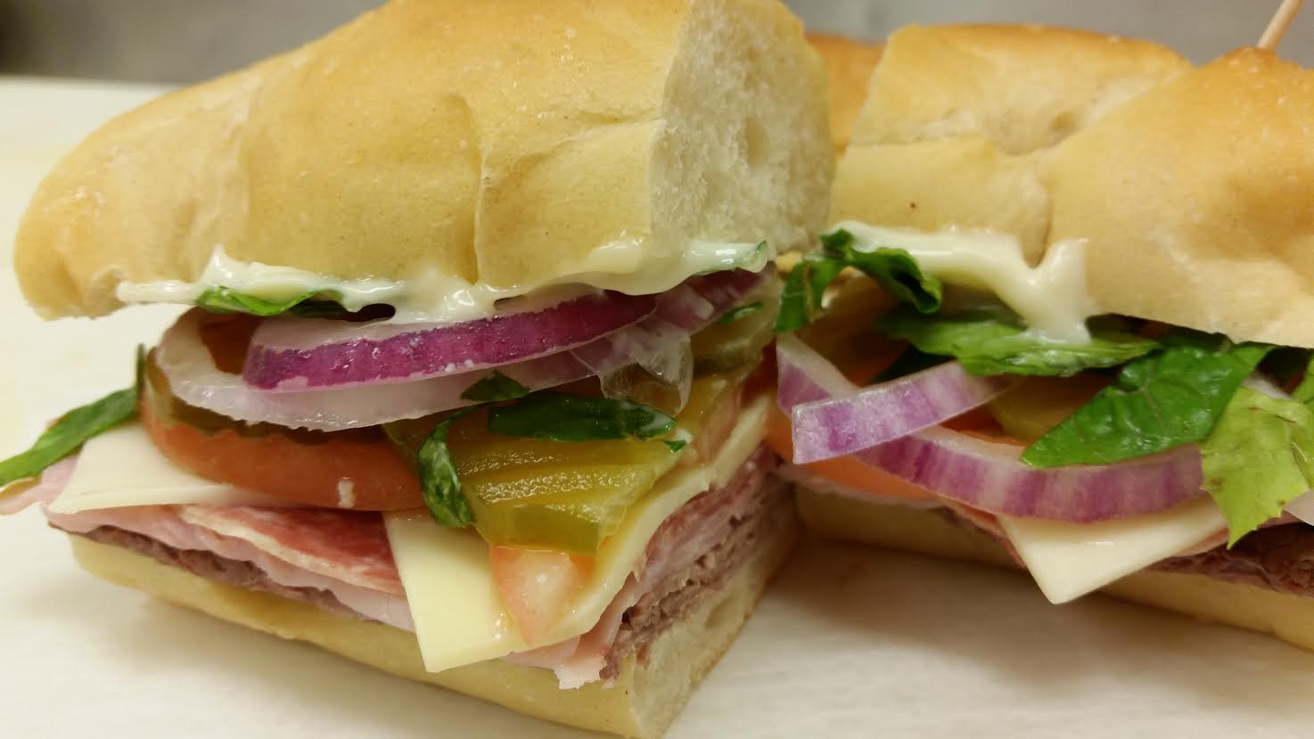 Restaurant in High Ridge, MO Peggs on the Boulevard