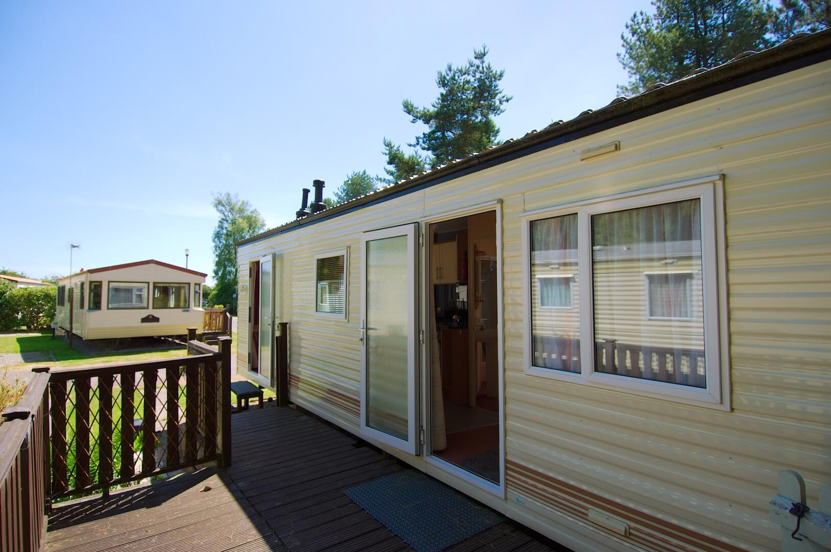 Caravan Holiday Homes for Sale Pinegroves Country Park