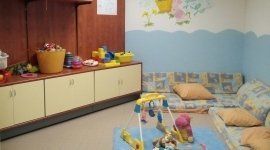 corsi di inglese, corsi di musica, cucina interna