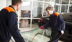Car glass replacement
