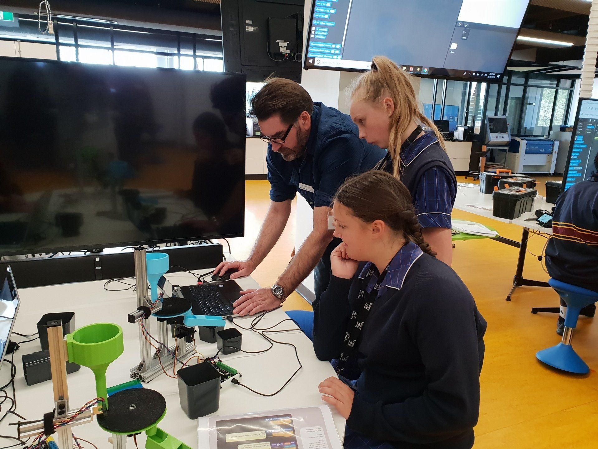 Year 8: Robotic Solution Excursion