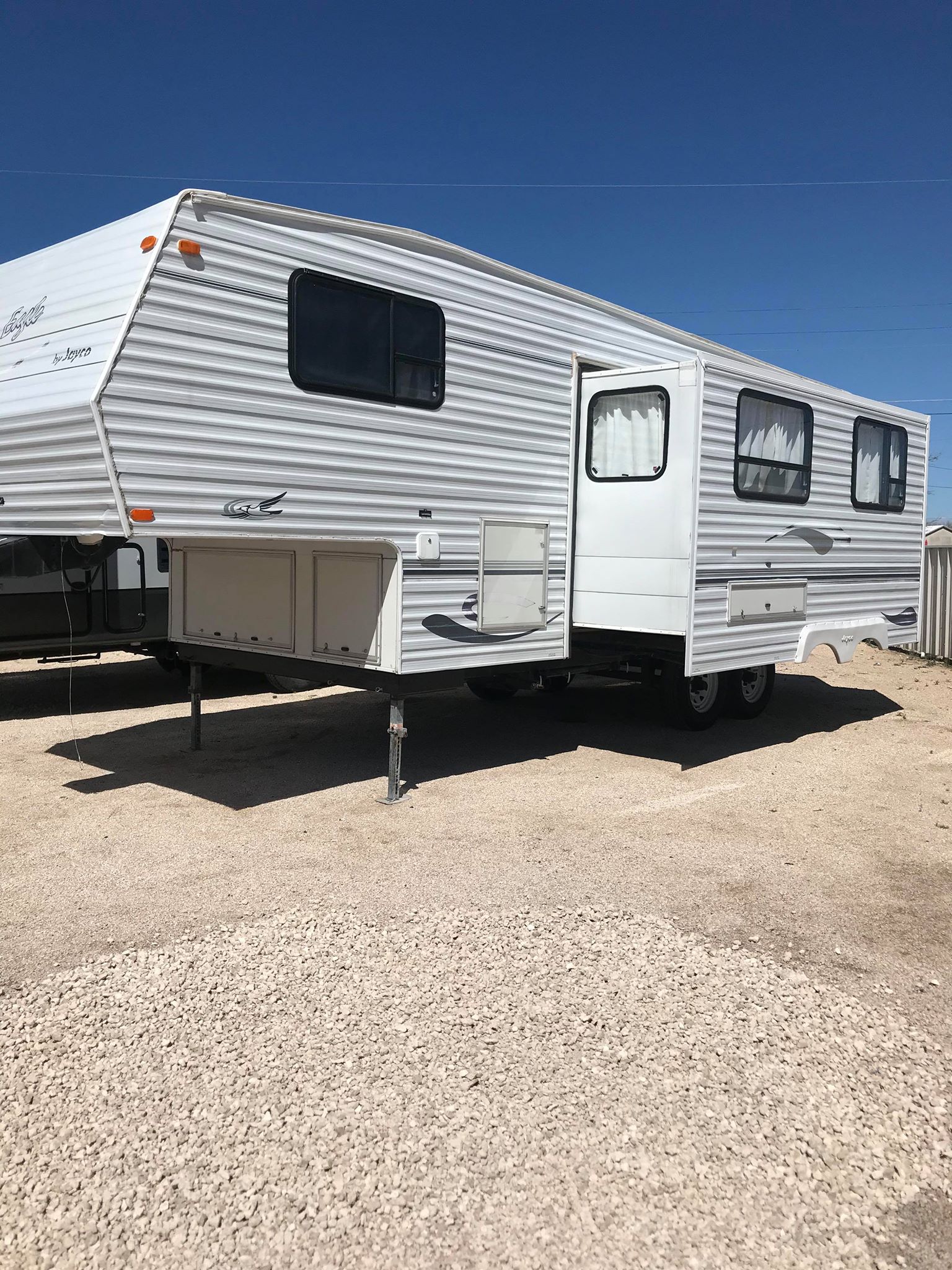 Sales & Parts Hobbs NM MR B's Trailer Sales LLC