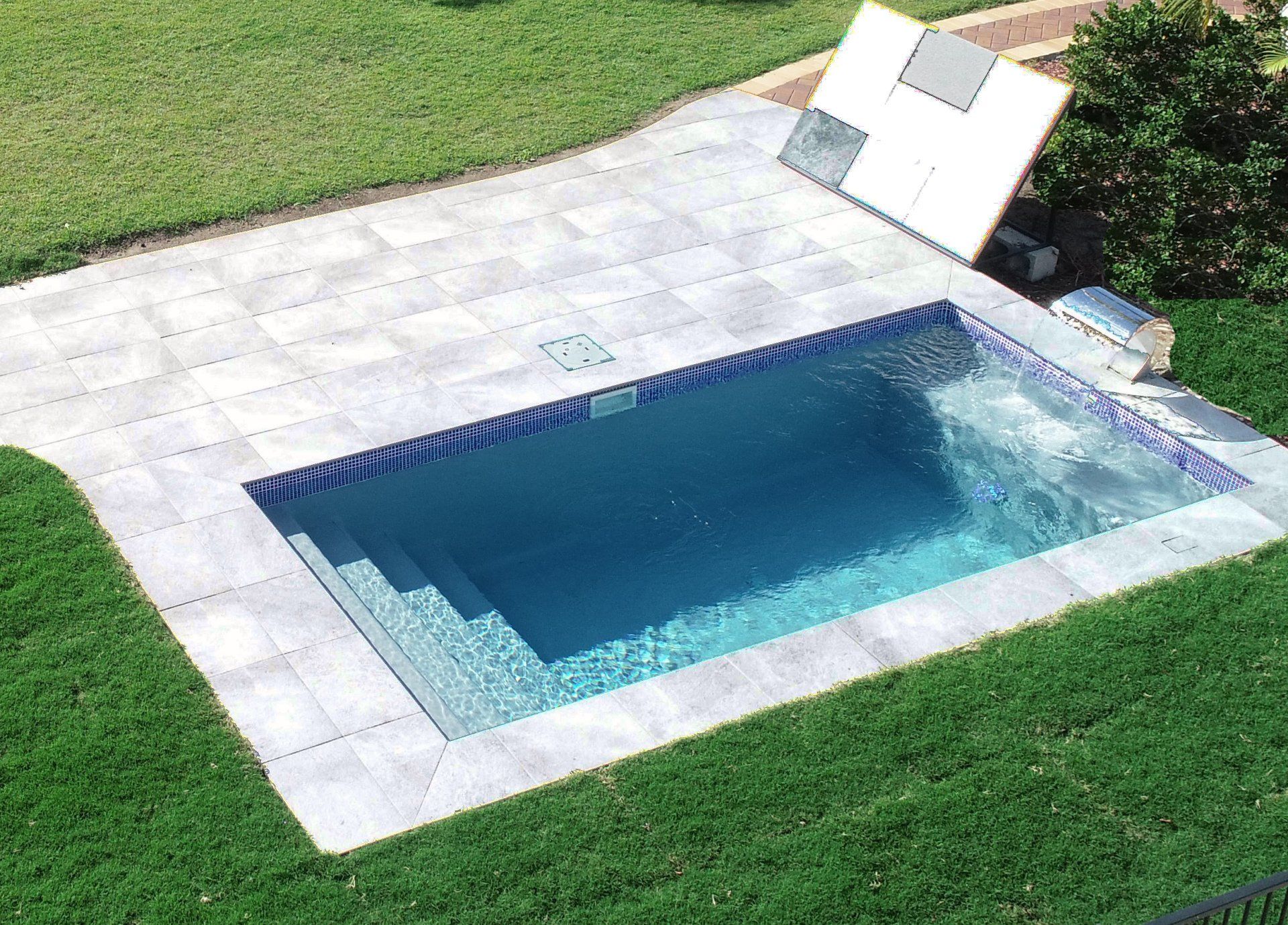 inground fibreglass pool