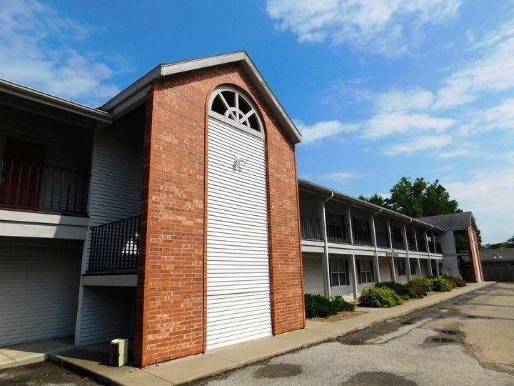 Campus Corner Cherry Hill Management