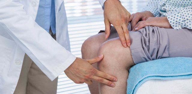 como quitar una verruga en la rodilla