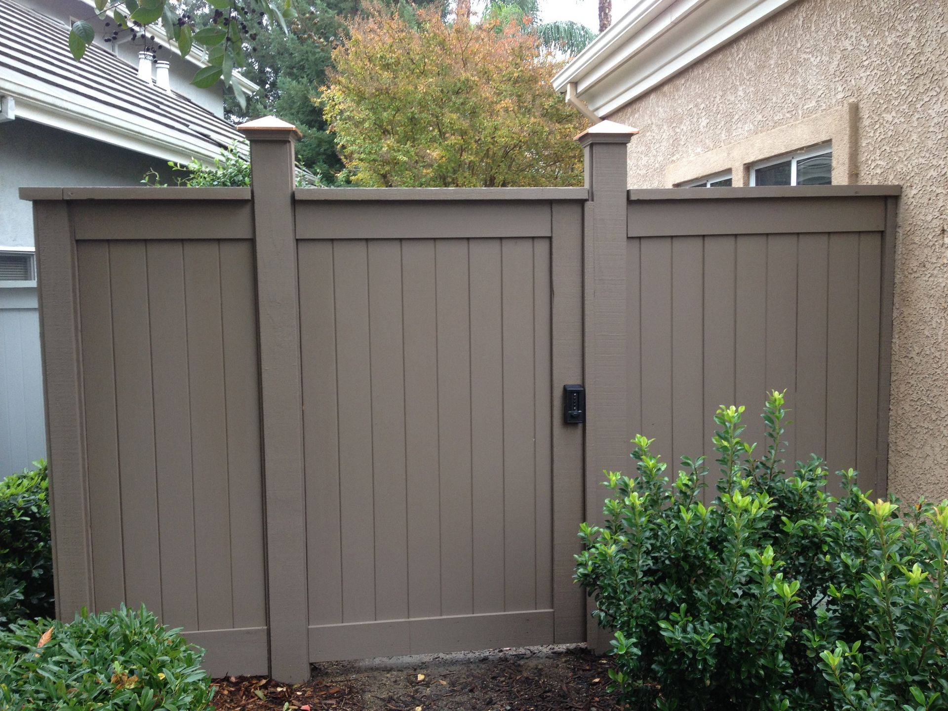 Top Rail Fence Company | Services | Elk Grove,Ca