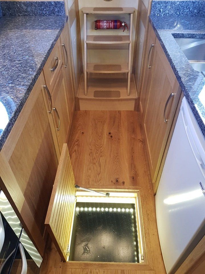 Quantum Leap III No. 179 Narrowboat Built by Braidbar Boats